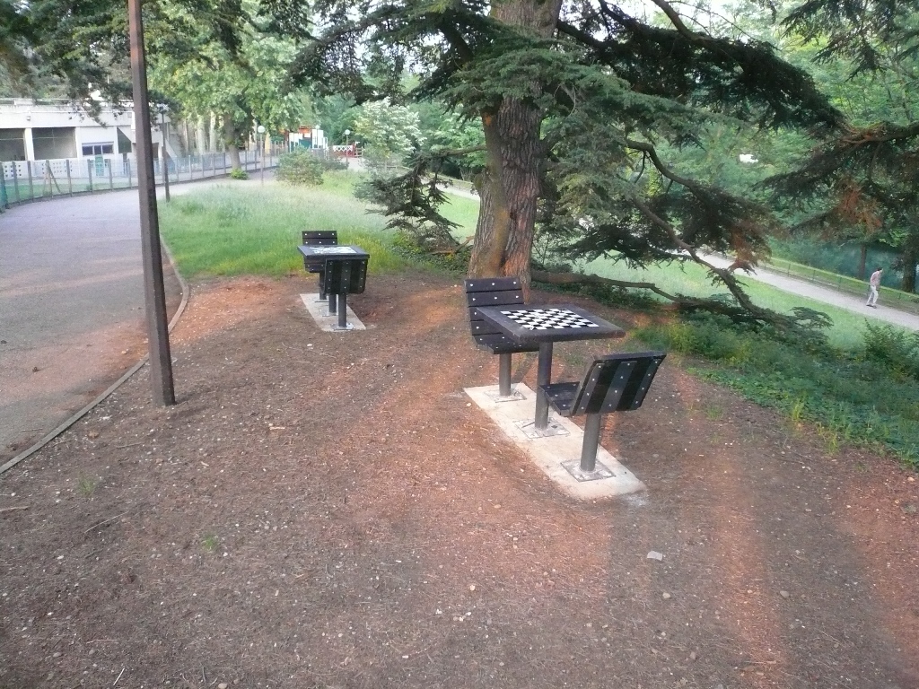 Tables d'Echecs Parc de la T�te d'Or
